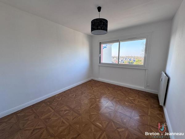 Appartement T2 à Laval