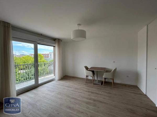 Appartement à louer 2 pièces 44.91m² Clermont-Ferrand (63000)