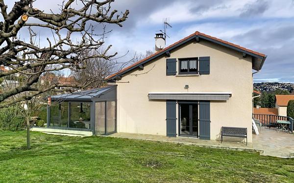 Maison à vendre    5 pièces • 130,32 m2 Saint-Étienne