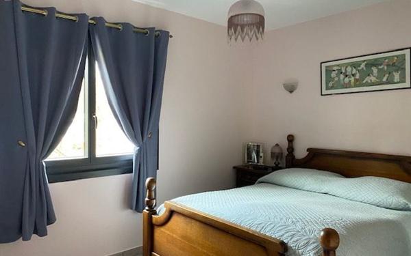 Maison à vendre    5 pièces • 130,32 m2 Saint-Étienne