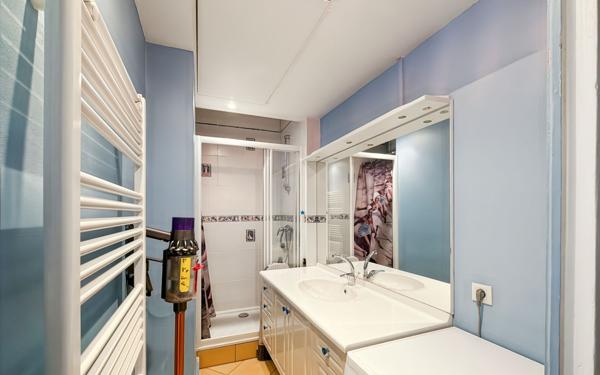 Appartement à vendre    3 pièces • 96,40 m2 Lyon 3