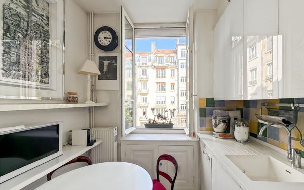 Appartement à vendre    3 pièces • 96,40 m2 Lyon 3