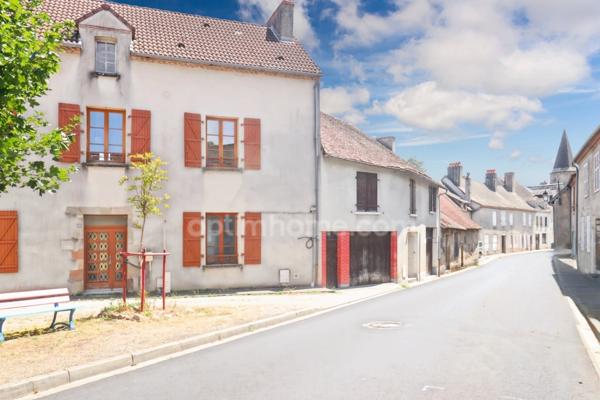 Maison de charme et de caractère 119 m² envrion - 5 Pièces - 3 CHAMBRES sur parcelle 300 m² 87190 MAGNAC LAVAL