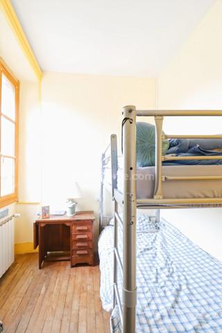 Maison de charme et de caractère 119 m² envrion - 5 Pièces - 3 CHAMBRES sur parcelle 300 m² 87190 MAGNAC LAVAL