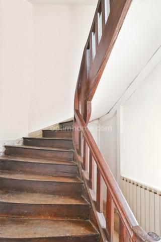 Maison de charme et de caractère 119 m² envrion - 5 Pièces - 3 CHAMBRES sur parcelle 300 m² 87190 MAGNAC LAVAL