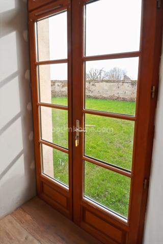 Maison de charme et de caractère 119 m² envrion - 5 Pièces - 3 CHAMBRES sur parcelle 300 m² 87190 MAGNAC LAVAL