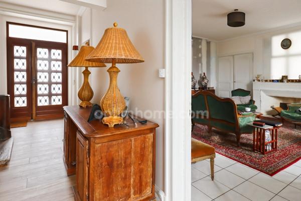 Maison de charme et de caractère 119 m² envrion - 5 Pièces - 3 CHAMBRES sur parcelle 300 m² 87190 MAGNAC LAVAL