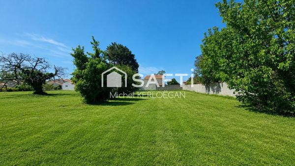 Terrain plat 1635 m²