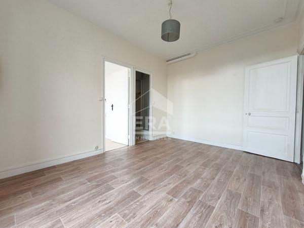 Studio 24 m² avec parking privatif - Quartier Saint-Gilles à Étampes - Faibles charges