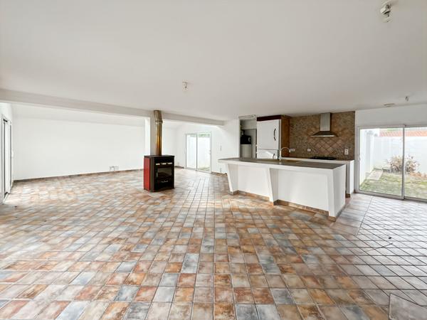 Maison La Barre De Monts 7 pièce(s) 175 m2