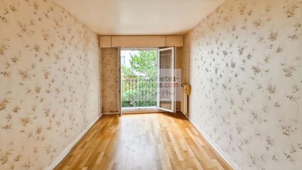 Appartement 3 pièces calme 74 m2  Place de la Loi