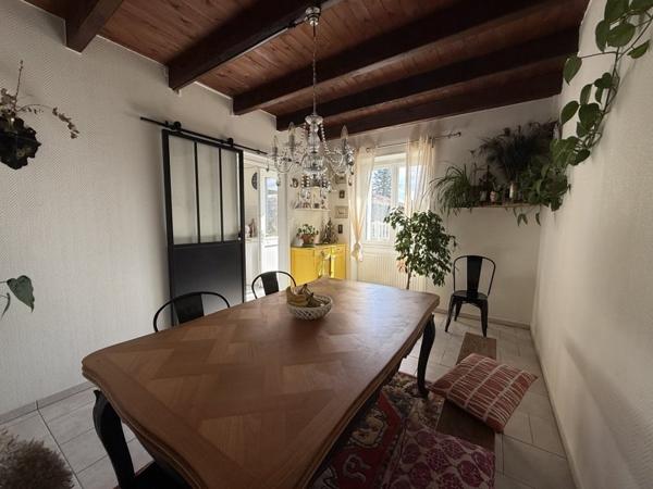 Maison à vendre |  Baignes-Sainte-Radegonde |  6 pièces | 118 m²