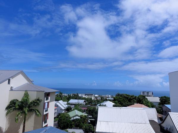 Ste Clotilde proximité Clinique, joli T3 de 64m² avec vue mer ! Saint-Denis (97490)