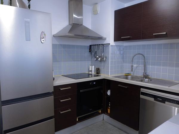 Ste Clotilde proximité Clinique, joli T3 de 64m² avec vue mer ! Saint-Denis (97490)