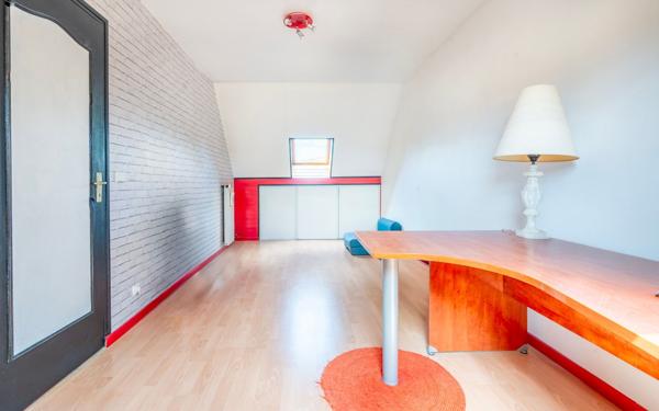 Maison à vendre    7 pièces •  La Queue-en-Brie