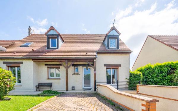 Maison à vendre    7 pièces •  La Queue-en-Brie