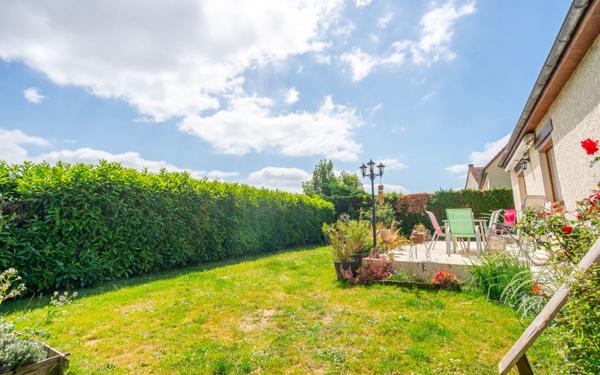 Maison à vendre    7 pièces •  La Queue-en-Brie