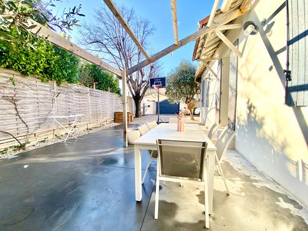 Maison Vedene 4 pièces - 3 chambres - Piscine - Garage