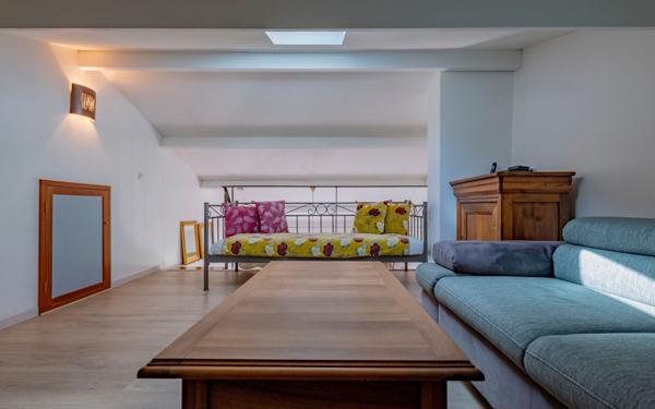 Maison à vendre    4 pièces •  La Cadière-d'Azur