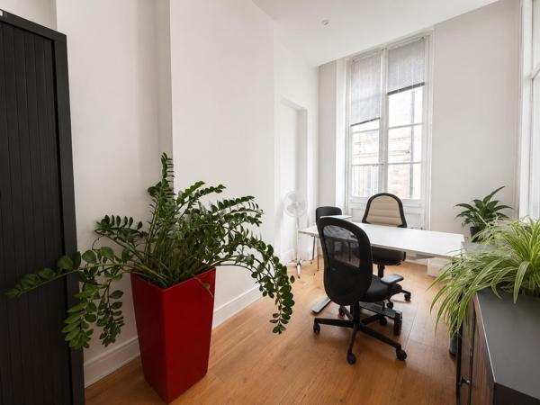 Hôtel particulier de prestige – À deux pas du Triangle d’Or