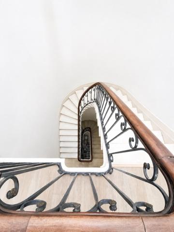 Hôtel particulier de prestige – À deux pas du Triangle d’Or