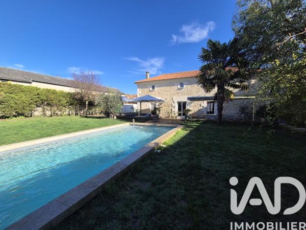 Maison à vendre 10 pièces 291 m² Sainte-Verge