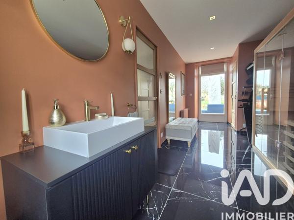 Maison à vendre 10 pièces 291 m² Sainte-Verge