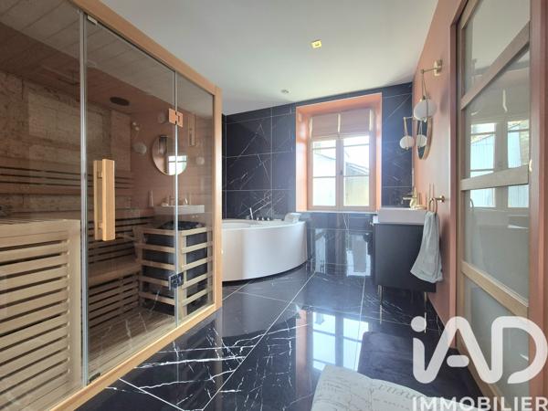 Maison à vendre 10 pièces 291 m² Sainte-Verge