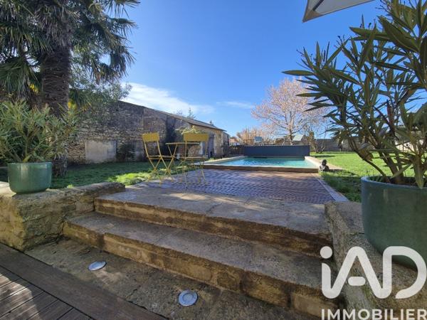 Maison à vendre 10 pièces 291 m² Sainte-Verge