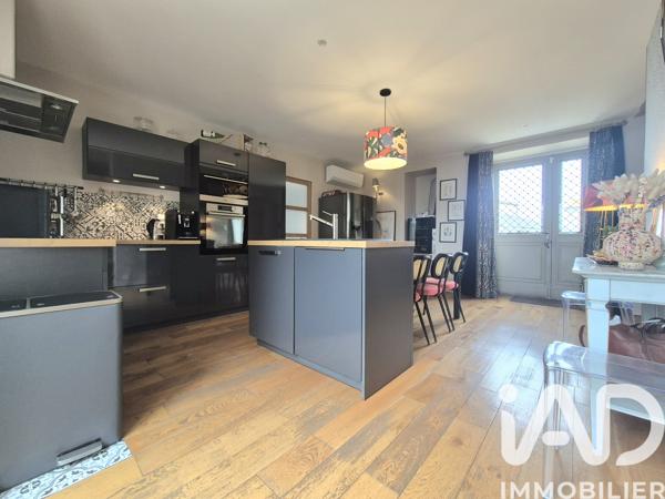 Maison à vendre 10 pièces 291 m² Sainte-Verge