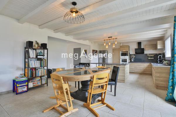 Maison à LES SABLES-D'OLONNE, 85340 - 5 pièces 175m²