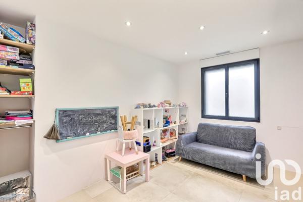 Maison 5 pièces de 139 m² à Poulx (30320)