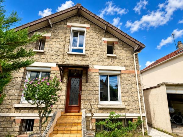 Maison Conflans Sainte Honorine 5 pièce(s) 82 m2 349 900 € **  - Référence  8216