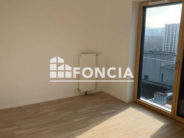 Location Appartement 2 pièces 45.2 m² - 37-39 RUE DE L'ANCIEN CANAL Pantin 93500