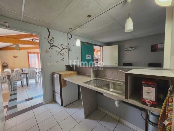 Murs et fonds – Hôtel 35 chambres