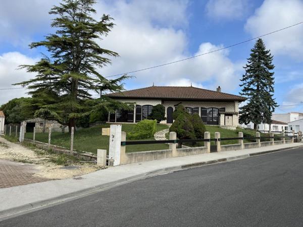 Maison à vendre |  Marennes |  7 pièces | 179 m²