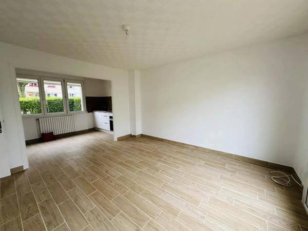 Location Maison 5 pièces 71 m2 à Saint-Quentin