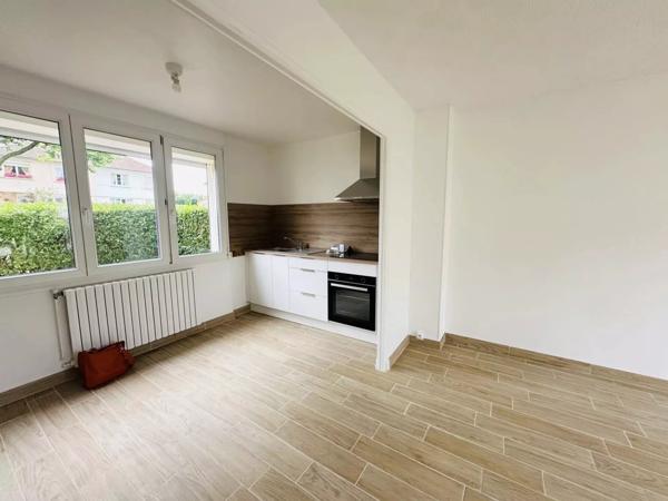 Location Maison 5 pièces 71 m2 à Saint-Quentin