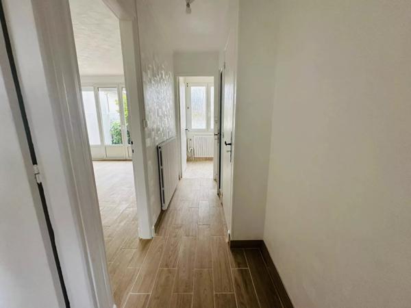 Location Maison 5 pièces 71 m2 à Saint-Quentin