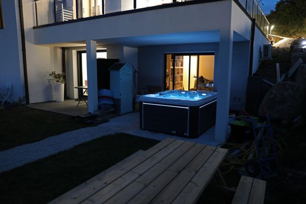 OPPORTUNITÉ RARE – VILLA VUE MER + 60 000 €/AN DE REVENUS – LOUANNEC / PERROS-GUIREC