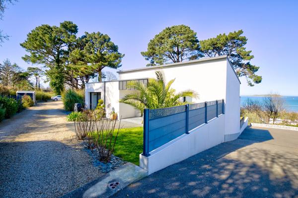 OPPORTUNITÉ RARE – VILLA VUE MER + 60 000 €/AN DE REVENUS – LOUANNEC / PERROS-GUIREC