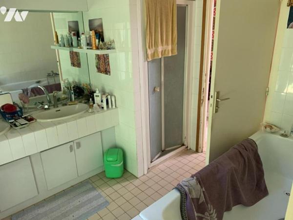 LISIEUX VIAGER OCCUPE Villa 200m², piscine, 5 chambres