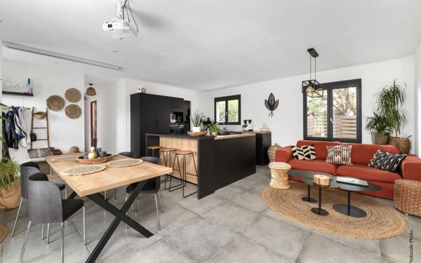 Maison à vendre    4 pièces • 100 m2 Grenade