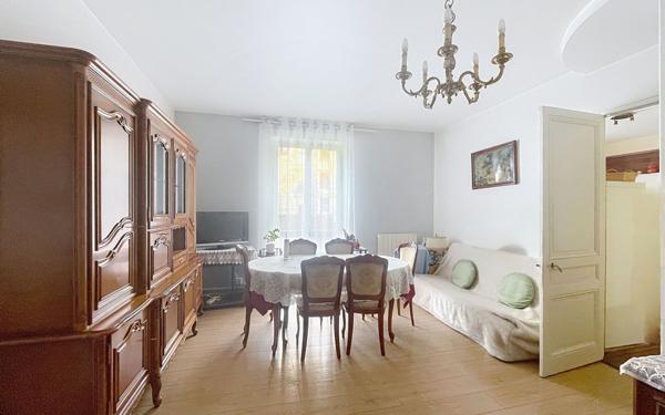 Appartement à vendre    3 pièces • 72,58 m2 Saint-Étienne