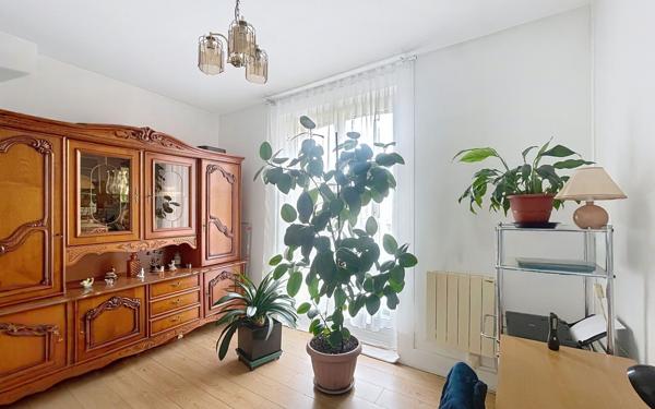 Appartement à vendre    3 pièces • 72,58 m2 Saint-Étienne