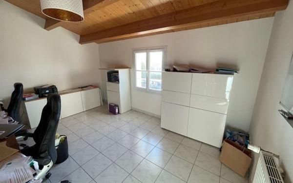 Maison à vendre    4 pièces •  Lagord