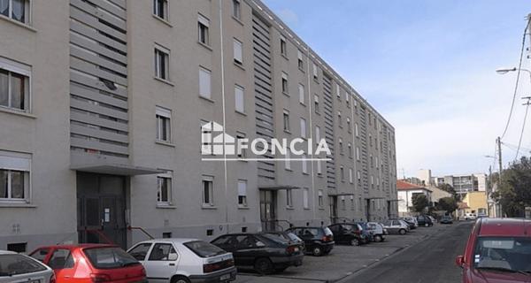 Location Appartement 2 pièces 40.84 m² - Nîmes 30000