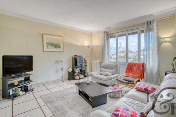 Maison sur sous-sol à vendre à Villeneuve-sur-Lot