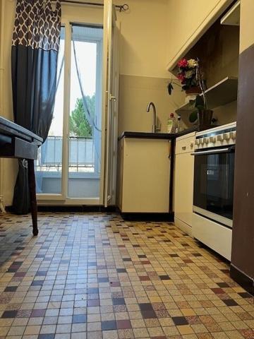 3 P + CUISINE VENDU AVEC CAVE