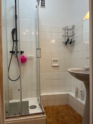 3 P + CUISINE VENDU AVEC CAVE